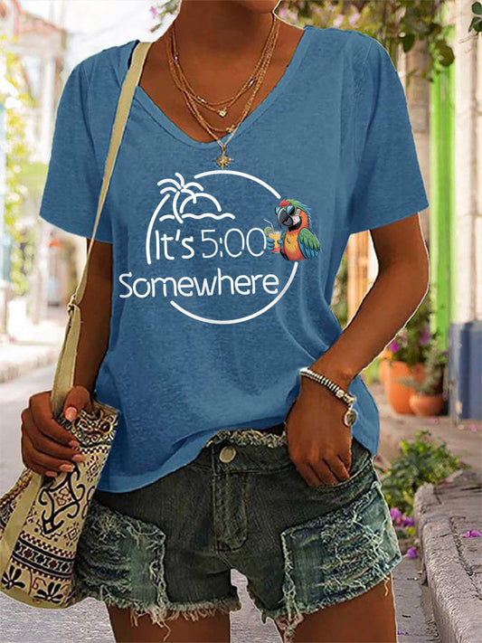 Women's It‘s 5 O'clock Somewhere Parrot Print Casual V-Neck Tee