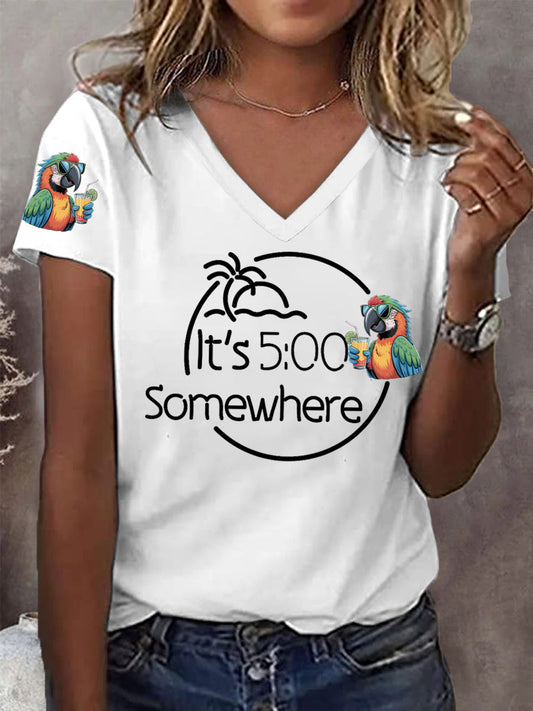 Women's It‘s 5 O'clock Somewhere Parrot Print Casual V-Neck Tee