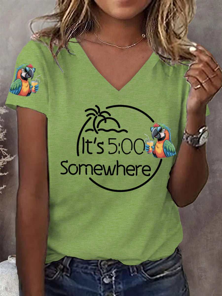 Women's It‘s 5 O'clock Somewhere Parrot Print Casual V-Neck Tee