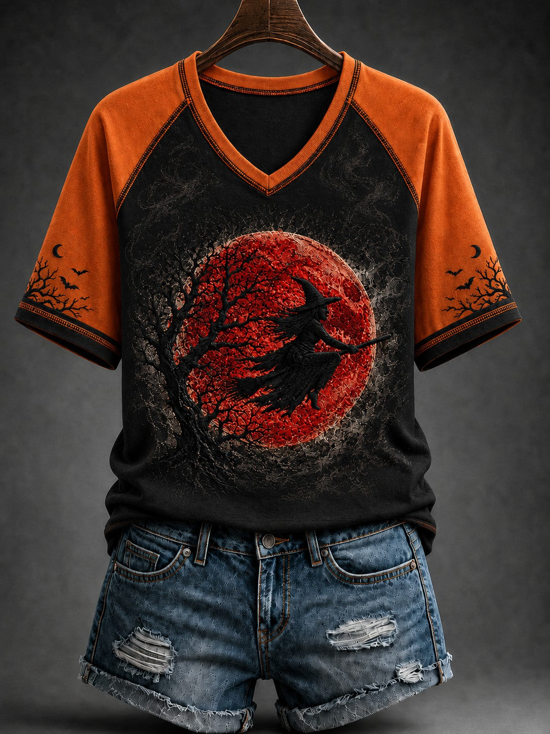 Women's Halloween Printed V-neck T-shirt